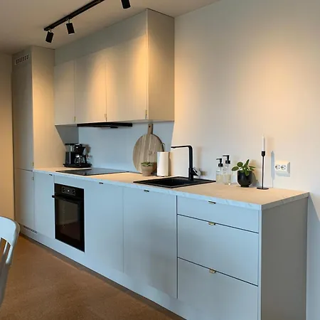 Newly Renovated In A Residential Area With Great View Daire Kristiansand